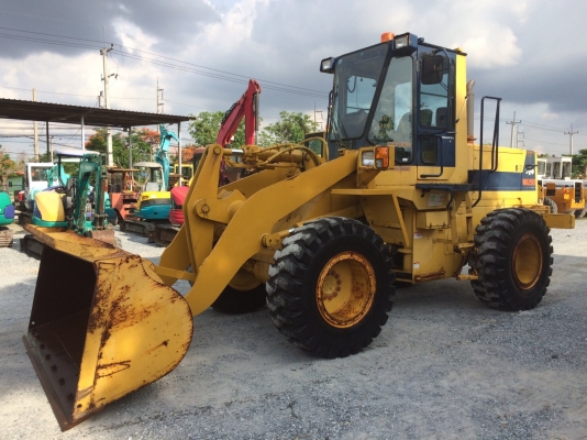 ถึงไทยแล้วครับ KOMATSU WA200-1 ซีเรียล 30,000กว่า ญี่ปุ่นแท้ โทร.090-986-2521 อ๊อบ