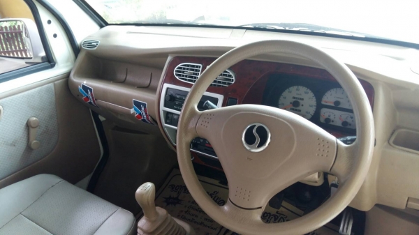 ขายรถตู้เล็ก ราคาถูก ขายรถตู้เล็ก ราคาถูก