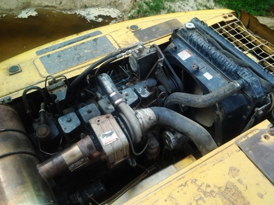 komatsu pc200 รุ่น 6 เปลี่ยนหัวเก๋งรุ่น 7 สภาพสวยสมบูรณ์ (มีใบอินวอย) komatsu pc200 รุ่น 6 เปลี่ยนหัวเก๋งรุ่น 7 สภาพสวยสมบูรณ์ (มีใบอินวอย)