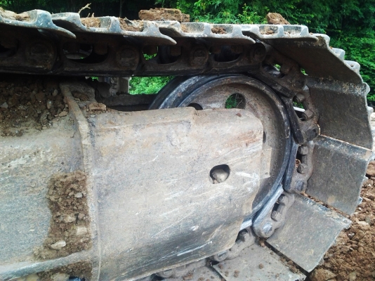 komatsu pc200 รุ่น 6 เปลี่ยนหัวเก๋งรุ่น 7 สภาพสวยสมบูรณ์ (มีใบอินวอย) komatsu pc200 รุ่น 6 เปลี่ยนหัวเก๋งรุ่น 7 สภาพสวยสมบูรณ์ (มีใบอินวอย)