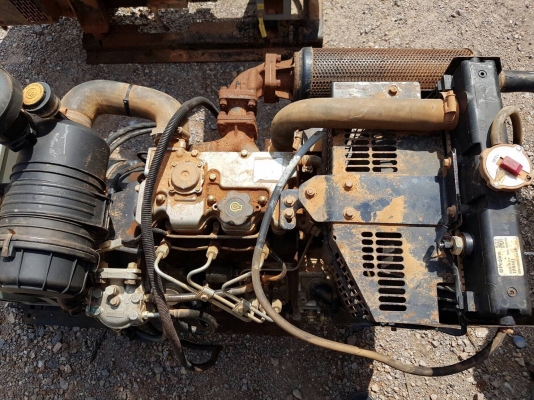 ขายเครื่องปั่นไฟเก่านอก 20KVA PERKINS 403D-11