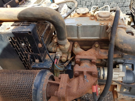 ขายเครื่องปั่นไฟเก่านอก 20KVA PERKINS 403D-11