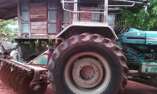 ขายรถไถ 6610 แท้เต็มคัน ปั้มกลม ไอดีโต เสื้อลาย เอกสารเล่มทะเบียนพร้อมชุดโอน