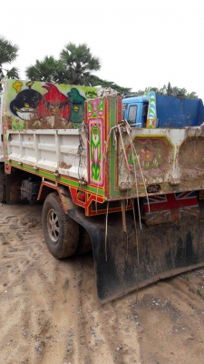 ขายรถดั้ม เดก้า195แรง หัวท็อป พ.เพาเวอร์ เบรกจิฟฟี่ ยาง825 ขอบ16 ภายในสวย แอร์เย็น สภาพสวย พร้อมใช้งาน เอกสารใบอินวอย ราคา570,000 สนใจโทร 090-8588220คุณนะ 093-3258446คุณบิว หรือเข้าดูสินค้าอื่นๆได้ที่ www.narong2truck.com หรือ www.truck.in.th/498 หรือเพจF ขายรถดั้ม เดก้า195แรง หัวท็อป พ.เพาเวอร์ เบรกจิฟฟี่ ยาง825 ขอบ16 ภายในสวย แอร์เย็น สภาพสวย พร้อมใช้งาน เอกสารใบอินวอย ราคา570,000 สนใจโทร 090-8588220คุณนะ 093-3258446คุณบิว หรือเข้าดูสินค้าอื่นๆได้ที่ www.narong2truck.com หรือ www.truck.in.th/498 หรือเพจF