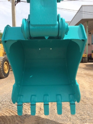 ขายรถแบคโฮ KOBELCO SK200 MARK 5 SUPER รถนอกนำเข้าจากญี่ปุ่น สภาพสวยพร้อมใช้ มีVDOการทำงานครับ