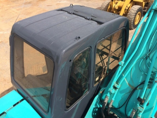 ขายรถแบคโฮ KOBELCO SK200 MARK 5 SUPER รถนอกนำเข้าจากญี่ปุ่น สภาพสวยพร้อมใช้ มีVDOการทำงานครับ