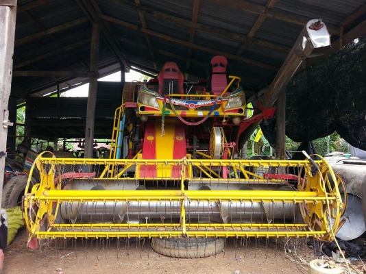 ขายรถเกี่ยวข้าว เกษตรพัฒนา ไอ้หนุ่มไวไฟ หน้าเกี่ยว3.40เมตร เครื่อง6D17เทอร์โบ ตัวเดิน12 รถสวยจากโรงงาน สภาพพร้อมใช้งาน ราคา1,000,000 สนใจโทร 090-8588220คุณนะ 093-3258446คุณบิว หรือเข้าดูสินค้าอื่นๆได้ที่ www.narong2truck.com หรือ www.truck.in.th/498 หรือเ