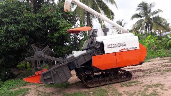 ขายรถเกี่ยว