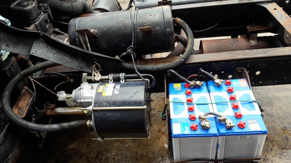 Isuzu Nkr 110 หัวลากคัสซี เครื่องดี ทะเบียน ม.89 Isuzu Nkr 110 หัวลากคัสซี เครื่องดี ทะเบียน ม.89