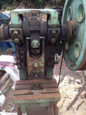 ขายเครื่องปั้มพร้อมใช้งาน มีทั้งหมด 9 ตัว