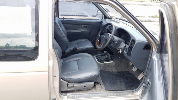 ขายรถกระบะ BIG M TD27 ฝาแดง ปี2540