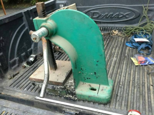 แท่นกดโยกปั๊มขึ้นรูปชิ้นงานเอนกประสงค์  กดตัดชิ้นงาน แบบใช้มือกดตัวใหญ่จากญี่ปุ่น