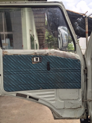 ขายFB2W ซูเปอร์เสี่ย 120แรงม้า รถห้างจดปี39 กระบะยาว4.30เมตร