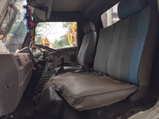 ขายFB2W ซูเปอร์เสี่ย 120แรงม้า รถห้างจดปี39 กระบะยาว4.30เมตร