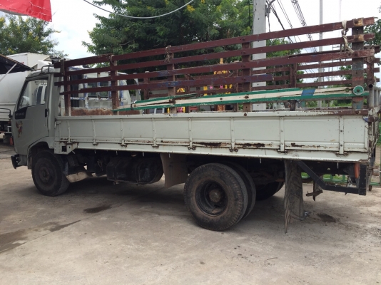 ขายFB2W ซูเปอร์เสี่ย 120แรงม้า รถห้างจดปี39 กระบะยาว4.30เมตร