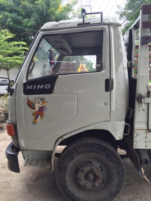 ขายFB2W ซูเปอร์เสี่ย 120แรงม้า รถห้างจดปี39 กระบะยาว4.30เมตร