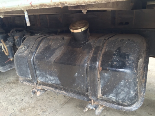 ขายFB2W ซูเปอร์เสี่ย 120แรงม้า รถห้างจดปี39 กระบะยาว4.30เมตร