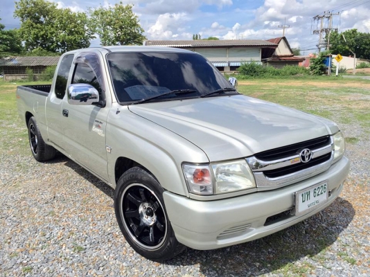 ขาย HILUX TIGER D4Dเครื่อง 2.5 E X-TRA CAB ปี 2004-2547 เกียร์ ธรรมดา เบาะหนัง ภายในสะอาดมากครับ ห้องเครื่องใหม่มาก เจ้าของดูแลดีสุดๆ มีจอเครื่องเล่นDVD รถสภาพสวยจัด สภาพนี้หายากแน่นอน รถเดิมๆ บางๆทั้งคัน