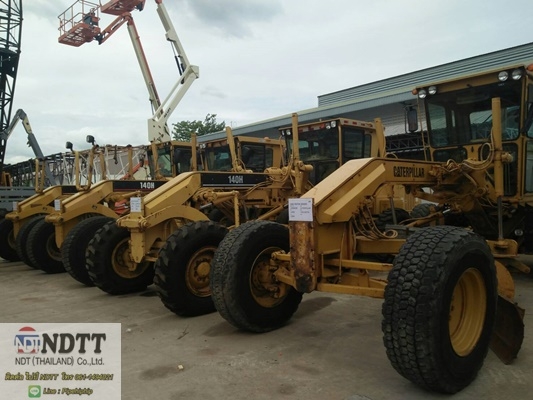 ขายรถเกรด CAT 140H 140G 12G เก่านอกสอบถาม 061-419-4021 ไปป์ครับ