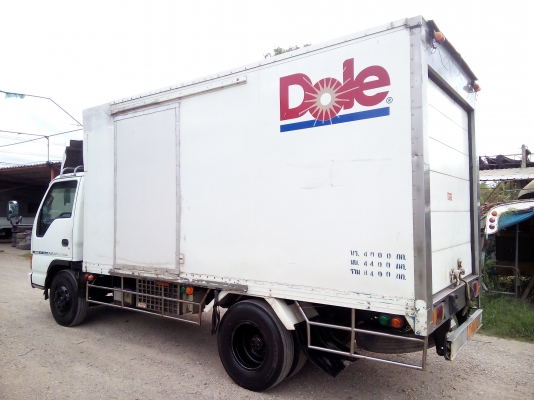 6 ล้อกลาง *ตู้เย็น-สแตนเลส*  ISUZU  NQR 150 แรงม้า  *ยาว 4.30 ม.*  รถสวยเดิม+สวยจริง+สภาพพร้อมใช้งาน  * มีเล่มพร้อมโอน *