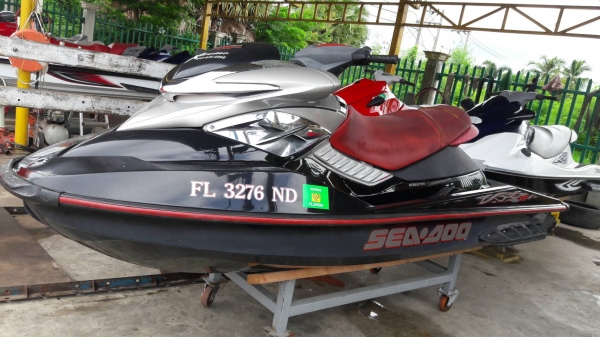 จัดไปแล้ว จัดอีกสักลำ SEADOO RXP215 เรือนำเข้าจากฟลอริด้า อเมริกา เอาไปเลยในราคา 159,999฿ ลำเดียวเท่านั้นครับ #สนใจสอบถาม โทร.081-9566498 คุณนรินทร์