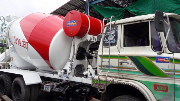 รับต่อโม่ปูน 7 คิว