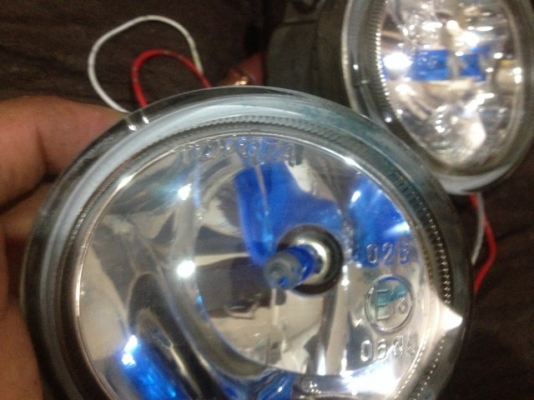 ไฟตัดหมอก TOYOTA WISH เก่าญี่ปุ่นเเท้สภาพสวยคู่ละ ไฟตัดหมอก TOYOTA WISH เก่าญี่ปุ่นเเท้สภาพสวยคู่ละ