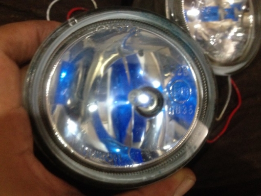 ไฟตัดหมอก TOYOTA WISH เก่าญี่ปุ่นเเท้สภาพสวยคู่ละ ไฟตัดหมอก TOYOTA WISH เก่าญี่ปุ่นเเท้สภาพสวยคู่ละ