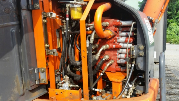 ขายด่วนรถแม็คโครHITACHI ZX-75-UR-ZAXIS 75URรถนอกเพิ่งนำเข้ามาใหม่ยังไม่เคยใช้งานในเมืองไทยเลย ขายด่วนรถแม็คโครHITACHI ZX-75-UR-ZAXIS 75URรถนอกเพิ่งนำเข้ามาใหม่ยังไม่เคยใช้งานในเมืองไทยเลย