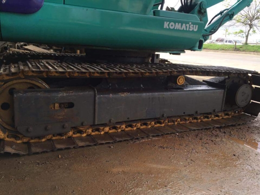 ขายรถขุด ยี่ห้อ:KOMATSU แบบ: Pc45-1 รุ่น7  แทรกเหล็ก ใบมีดดัน รถเก่าแท้ มีเอกสารใบอินวอย รถไม่เคยผ่านการใช้งานในไทย สนใจติดต่อ: 099-907-9273กิ๊ฟ กมลชนก, 099-907-3356ช่างบัง