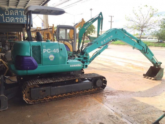 ขายรถขุด ยี่ห้อ:KOMATSU แบบ: Pc45-1 รุ่น7  แทรกเหล็ก ใบมีดดัน รถเก่าแท้ มีเอกสารใบอินวอย รถไม่เคยผ่านการใช้งานในไทย สนใจติดต่อ: 099-907-9273กิ๊ฟ กมลชนก, 099-907-3356ช่างบัง