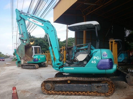 ขายรถขุด ยี่ห้อ:KOMATSU แบบ: Pc45-1 รุ่น7  แทรกเหล็ก ใบมีดดัน รถเก่าแท้ มีเอกสารใบอินวอย รถไม่เคยผ่านการใช้งานในไทย สนใจติดต่อ: 099-907-9273กิ๊ฟ กมลชนก, 099-907-3356ช่างบัง