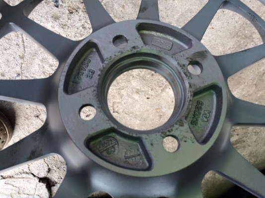 ENKEI(สีบอร์น)ขอบ17"4รู100+ยาง205/45/17 Kumho #ยกชุด4ล้อพร้อมยาง 6,500.บ