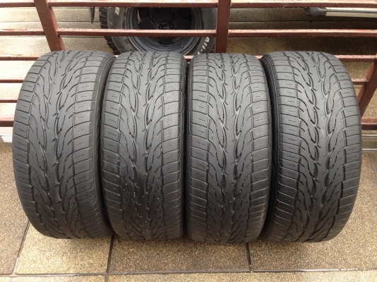 ยาง Toyo 265 50 20 ปลายปี12 พร้อมใช้งาน ราคาไม่แพง