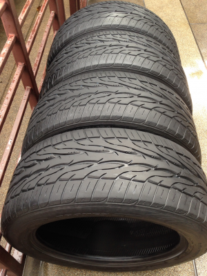 ยาง Toyo 265 50 20 ปลายปี12 พร้อมใช้งาน ราคาไม่แพง