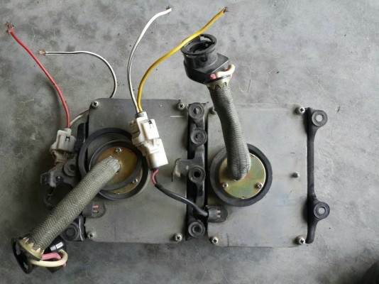 บัลลาสพร้อมหลอดซีนอล