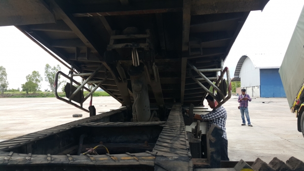 ขายรถพ่วง 24 ล้อ แม่ลูก กระบะเหล็กคอกเกษตรดั้ม HINO 320 ปี.47 รถพร้อมใช้ ราคา.2000000 สนใจรีบจองด่วน