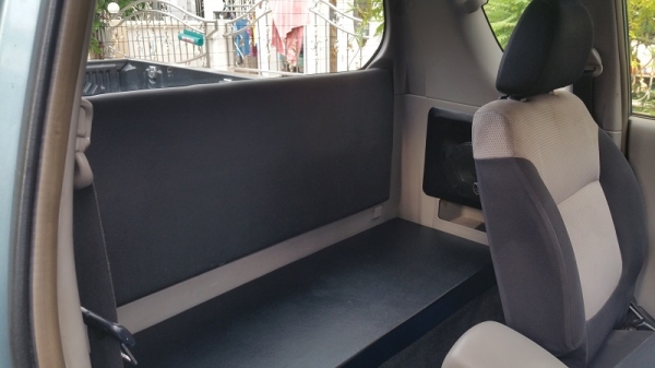 ขายไทตันCAB เครื่อง2.5เทอร์โบ เกียร์ธรรมดา รถพร้อมใช้ เอกสารเล่มครบพร้อมโอน