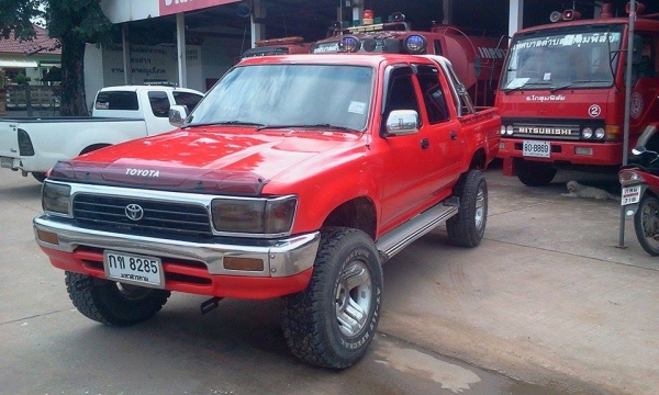 ขายโตโยต้าไมตี้เอ็กซ์ 4 ประตู จ.มหาสารคาม