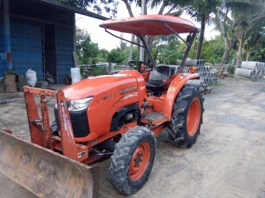 ขายรถไถคูโบต้า L 3608 แรง พร้อมพาน 6 เล่มพร้อม  ราคาต่อรองได้ขายได้ขายเลย