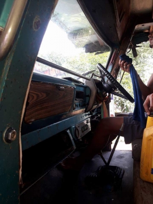 ขาย10ล้อ 2เพลา หางปลา เครื่องHO7C 185แรง พวงมาลัยเพาเวอ สโลอินเตอร์ คานหน้าใหม่ ชุดลมเบรคใหม่ ทะเบียนม.79 เครื่องดีคันซี่สวย #ราคา255000 ต่อรองได้ โท0861376478 @บางปะอิน