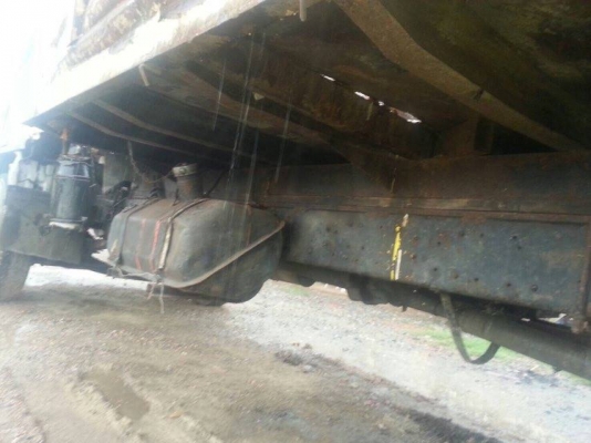 รถบรรทุก 6 ล้อ  HINO EH700 เครื่อง 168 แรง