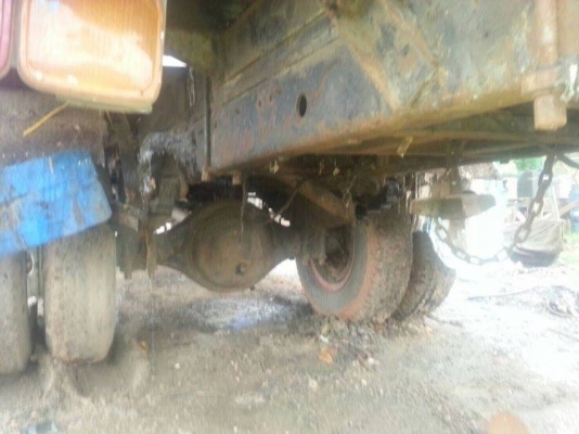 รถบรรทุก 6 ล้อ  HINO EH700 เครื่อง 168 แรง