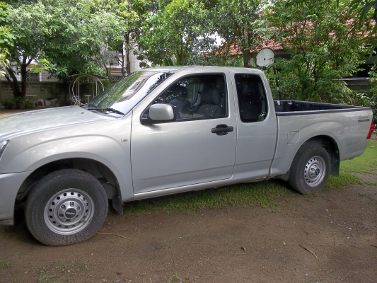 ขายถูก อีซูซุแคป 2.5 เอสเอ๊กซ์ โกลด์ซีรี่ ปี 2009 สภาพเยี่ยม