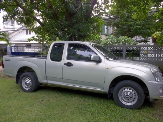 ขายถูก อีซูซุแคป 2.5 เอสเอ๊กซ์ โกลด์ซีรี่ ปี 2009 สภาพเยี่ยม