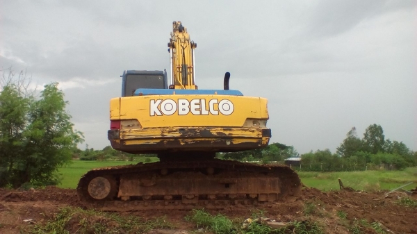 ขายด่วนโกเบโก้ SK200-3 มากทรี เครื่องเดิม ปั้มเดิม ไฟฟ้าเต็ม ขายด่วนโกเบโก้ SK200-3 มากทรี เครื่องเดิม ปั้มเดิม ไฟฟ้าเต็ม