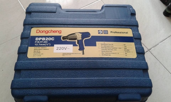 บ็อกไฟฟ้า 4 หุน Dongcheng 220 v.