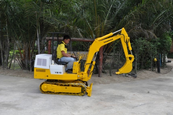ขายแบคโฮYANMAR YB10(ขนขึ้นกระบะได้) เดิมจากญี่ปุ่น ทำงานสมบูรณ์ทุกระบบ รับรองไม่ผิดหวัง 125,000 เท่านั้น!!
