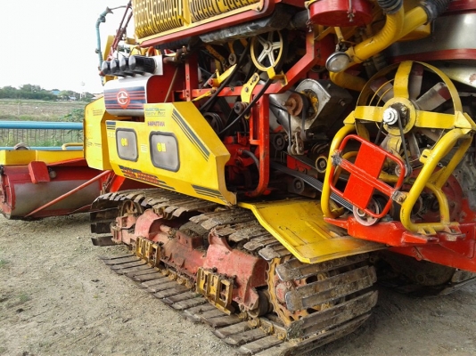 ขายรถเกี่ยวข้าวศักดิ์พัฒนา สภาพสมบูรณ์พร้อมใช้งา่นทันที 570,000 ครับ ต่อรองได้ คุยง่ายครับ ขายรถเกี่ยวข้าวศักดิ์พัฒนา สภาพสมบูรณ์พร้อมใช้งา่นทันที 570,000 ครับ ต่อรองได้ คุยง่ายครับ