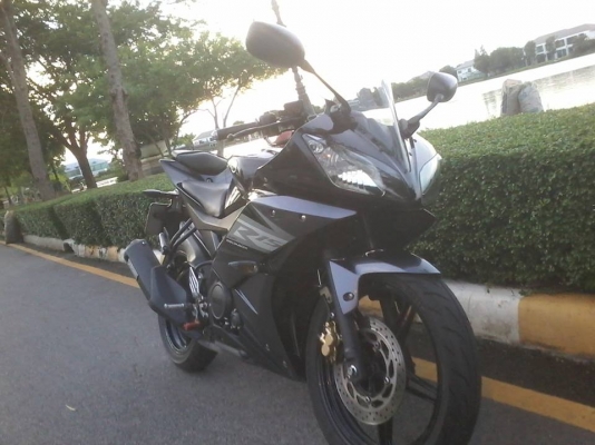 Yamaha R15